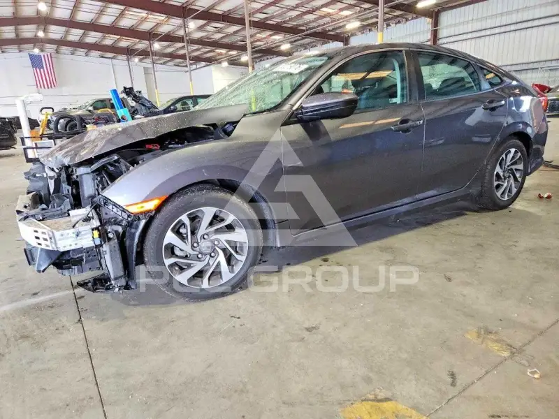 2018 Honda CIVIC photo