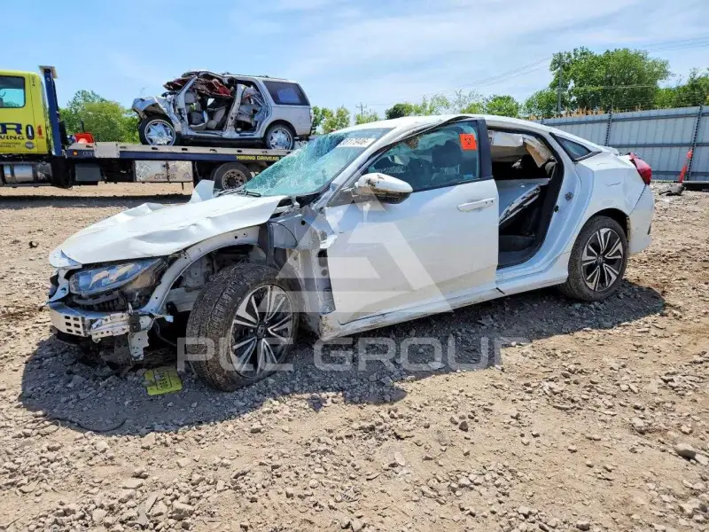 2018 Honda CIVIC фото