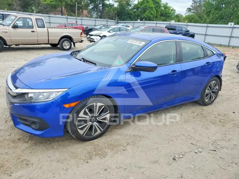 2018 Honda CIVIC фото