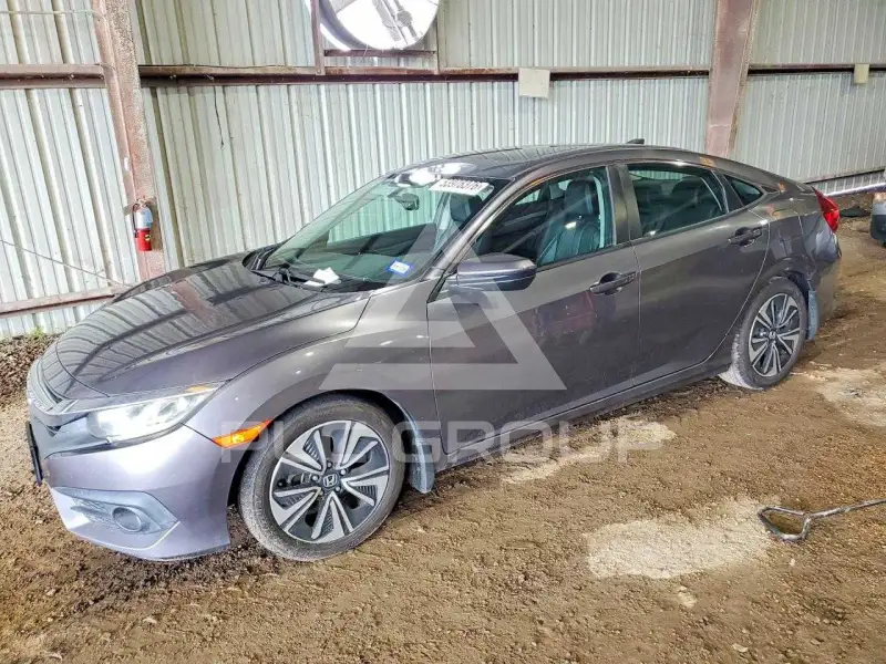 2018 Honda CIVIC фото