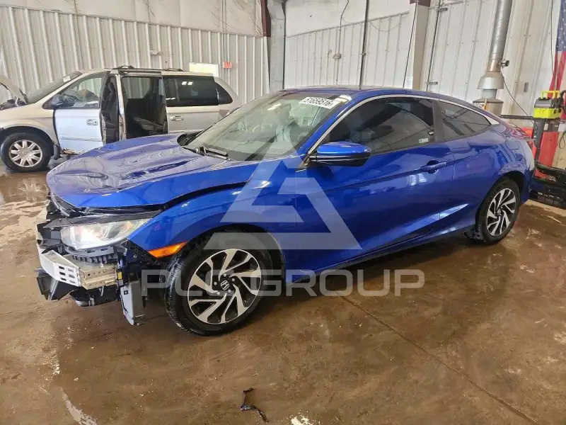 2018 Honda CIVIC фото