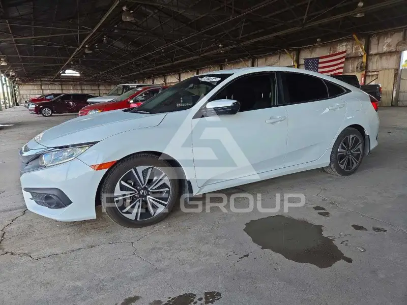 2018 Honda CIVIC photo