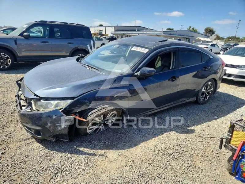 2018 Honda CIVIC photo