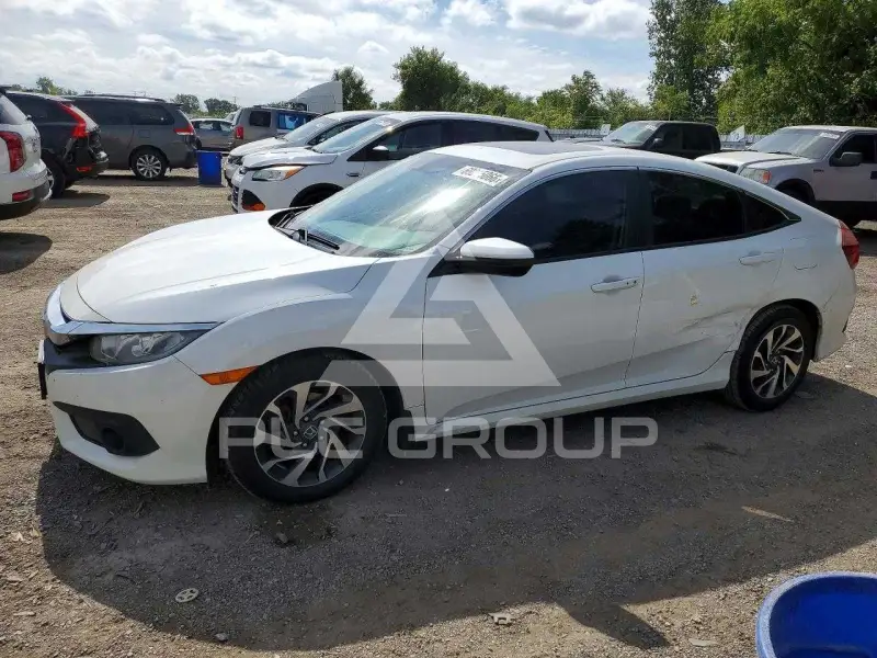 2018 Honda CIVIC фото