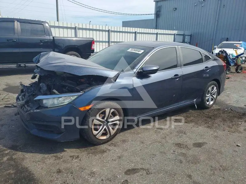 2018 Honda CIVIC фото