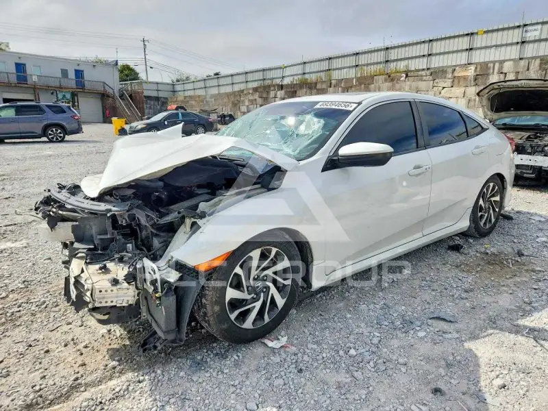 2018 Honda CIVIC фото