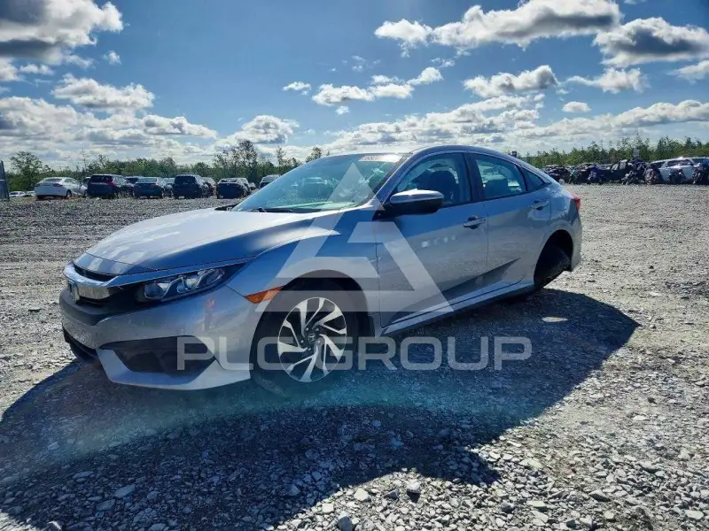 2018 Honda CIVIC photo