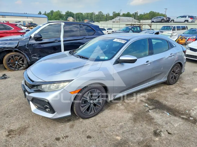 2018 Honda CIVIC фото