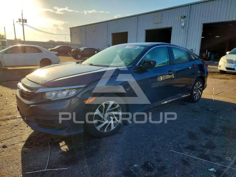 2018 Honda CIVIC фото
