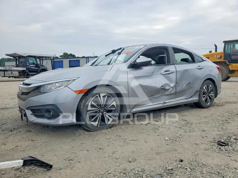 2018 Honda CIVIC фото
