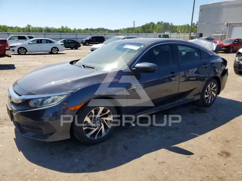 2018 Honda CIVIC фото