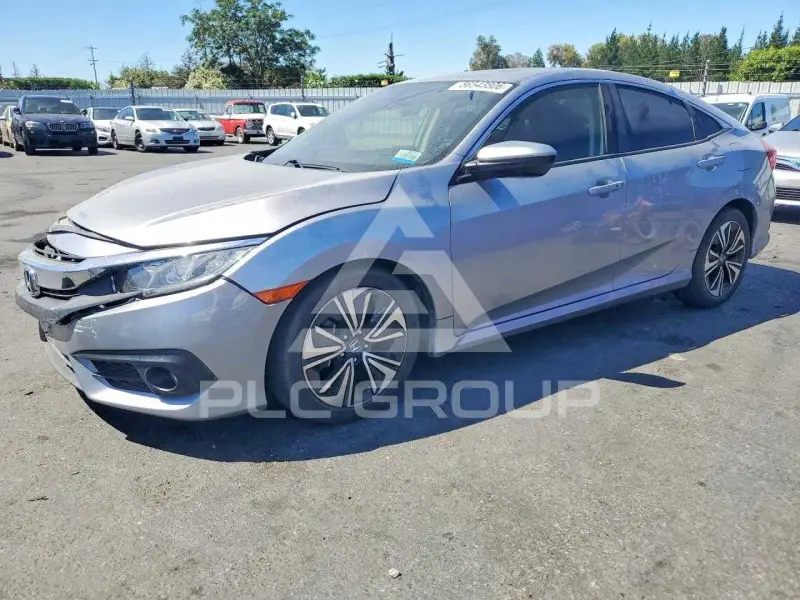 2018 Honda CIVIC фото