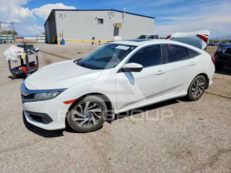2018 Honda CIVIC фото