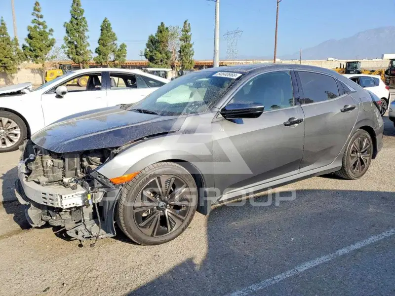 2018 Honda CIVIC photo