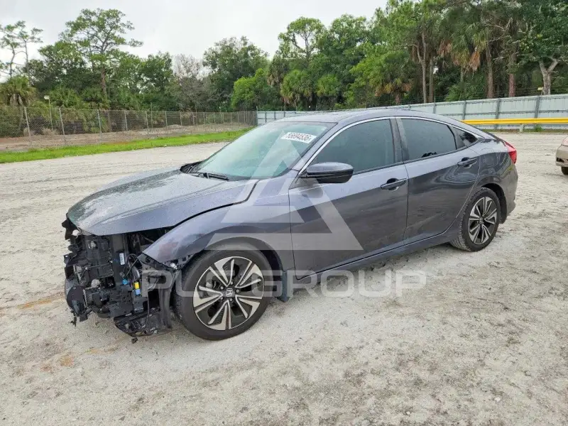 2018 Honda CIVIC photo