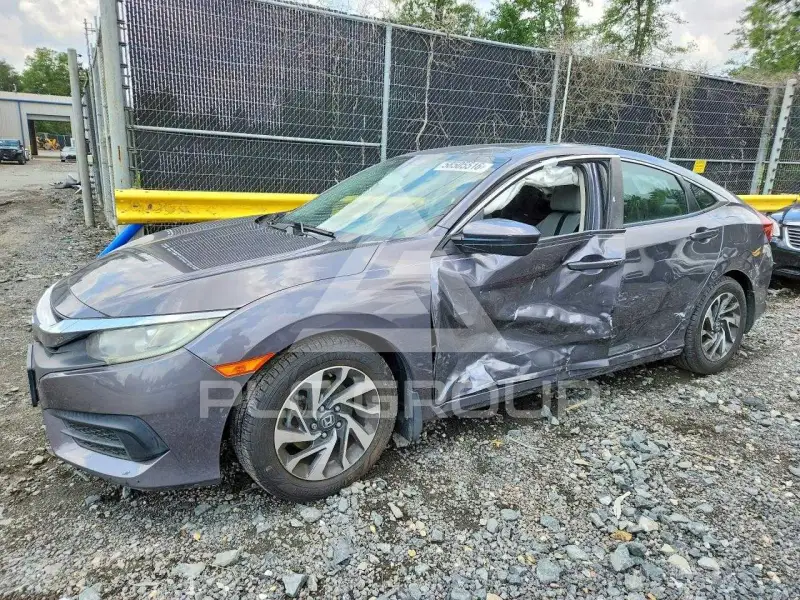 2018 Honda CIVIC photo