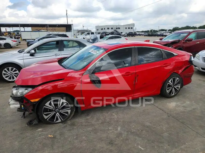 2018 Honda CIVIC фото