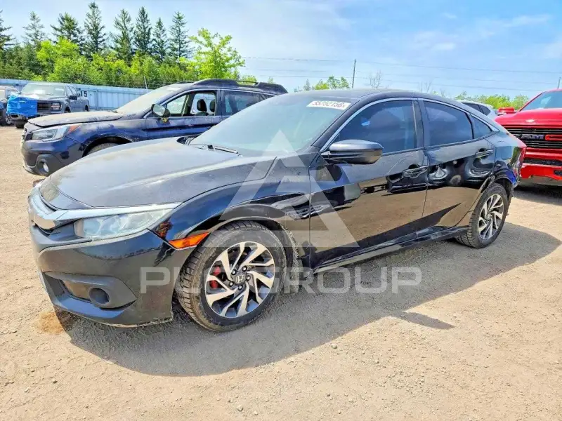 2018 Honda CIVIC фото
