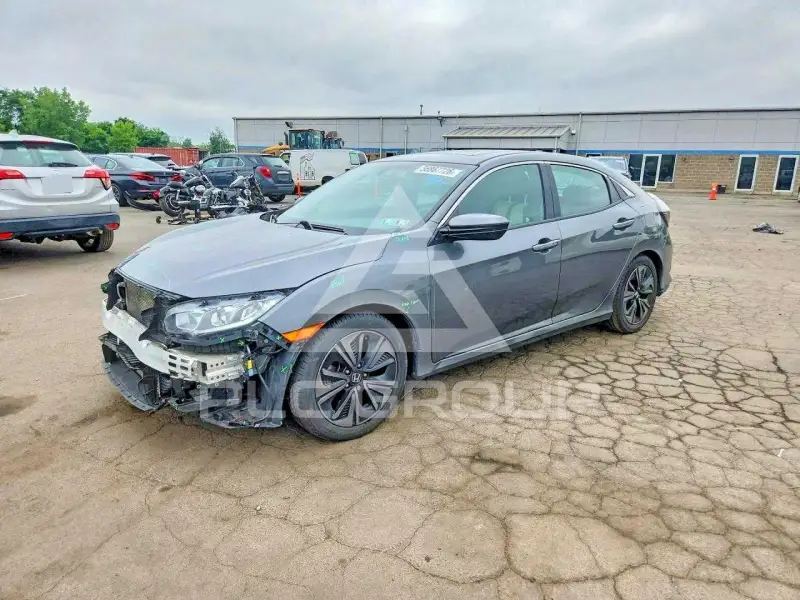 2018 Honda CIVIC фото