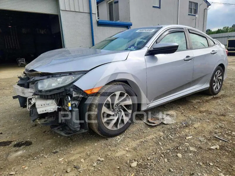 2018 Honda CIVIC фото