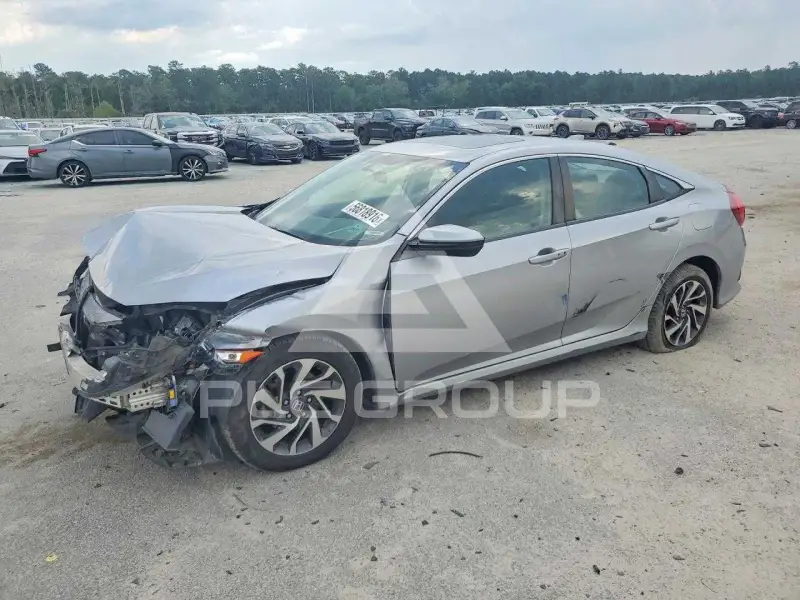 2018 Honda CIVIC photo