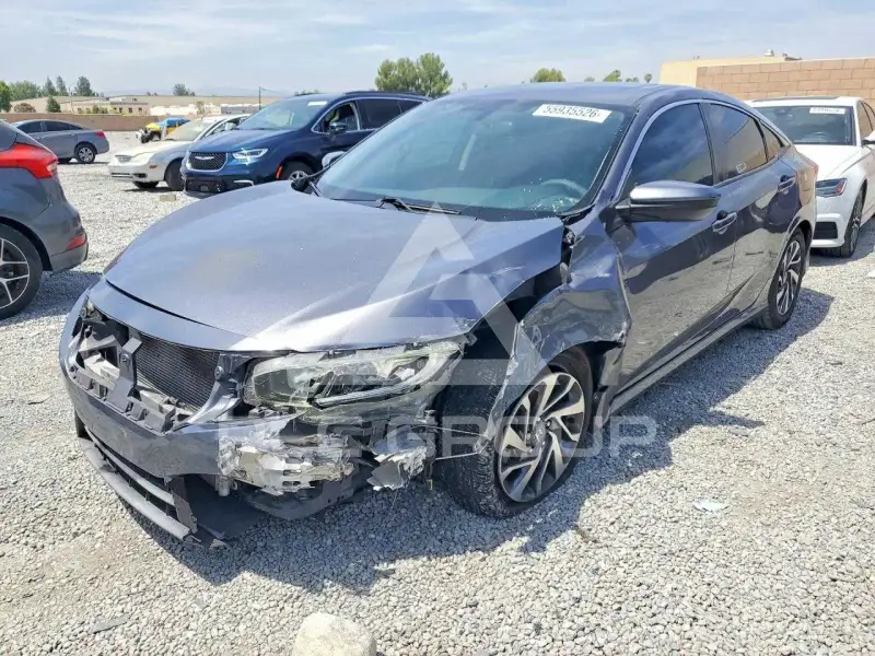2018 Honda CIVIC фото