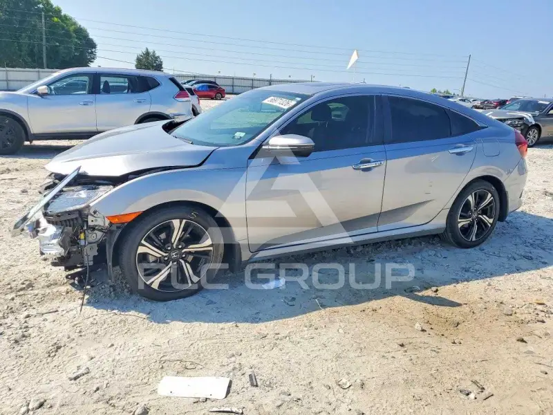 2018 Honda CIVIC photo