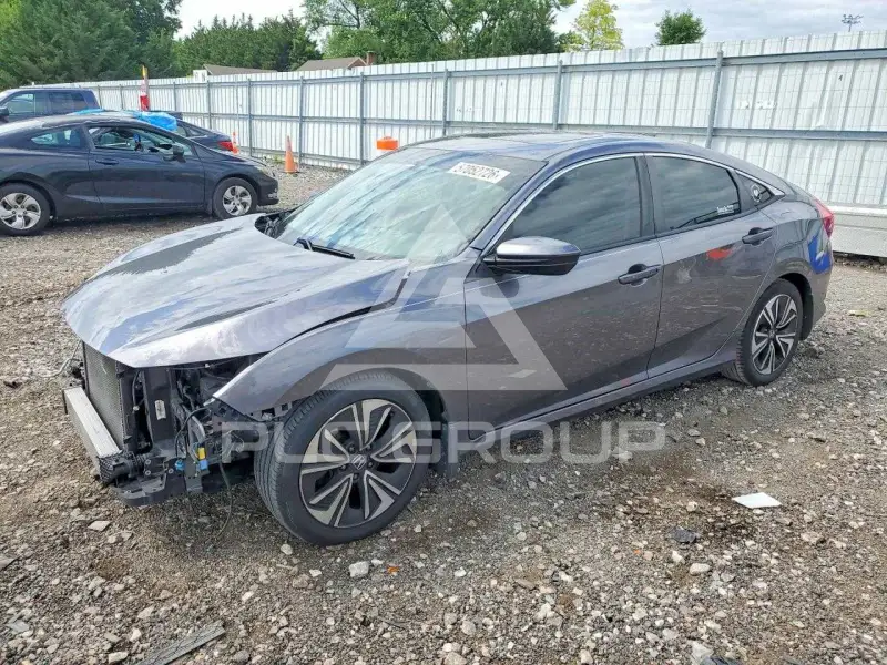 2018 Honda CIVIC photo