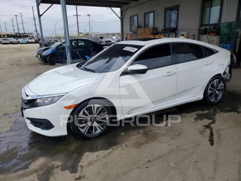 2018 Honda CIVIC фото