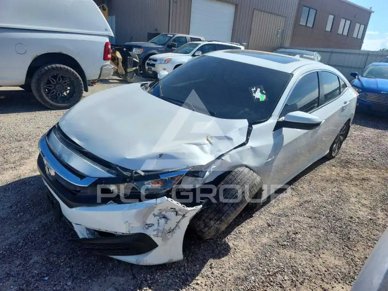 2018 Honda CIVIC фото