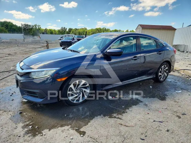 2018 Honda CIVIC фото
