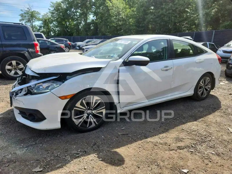 2018 Honda CIVIC фото