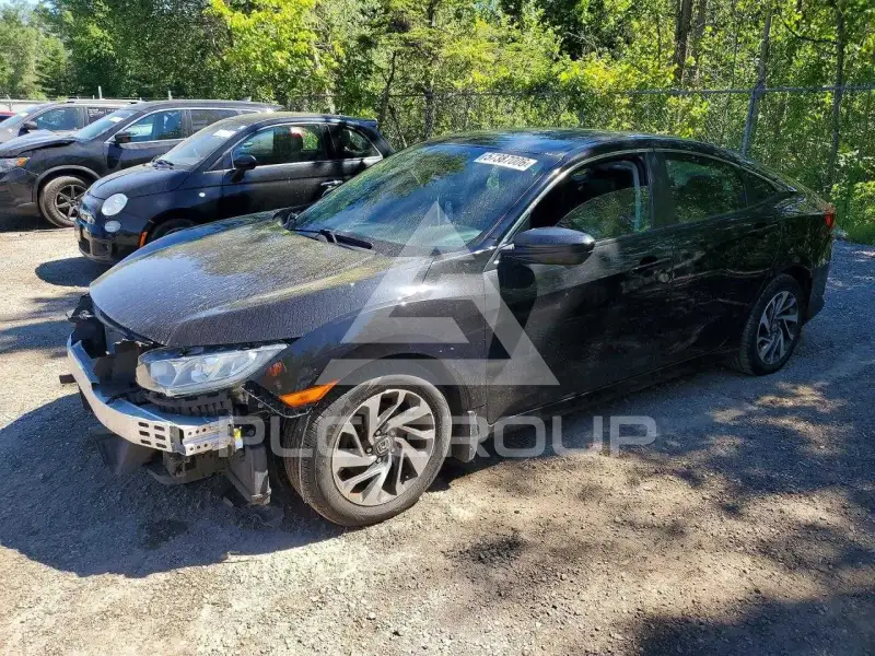 2018 Honda CIVIC фото