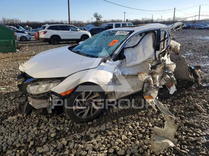 2018 Honda CIVIC фото