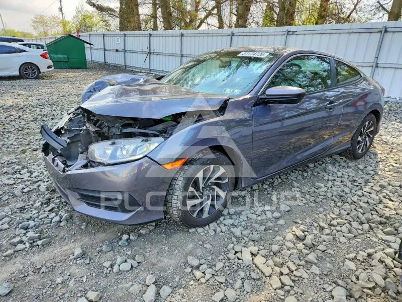 2018 Honda CIVIC фото