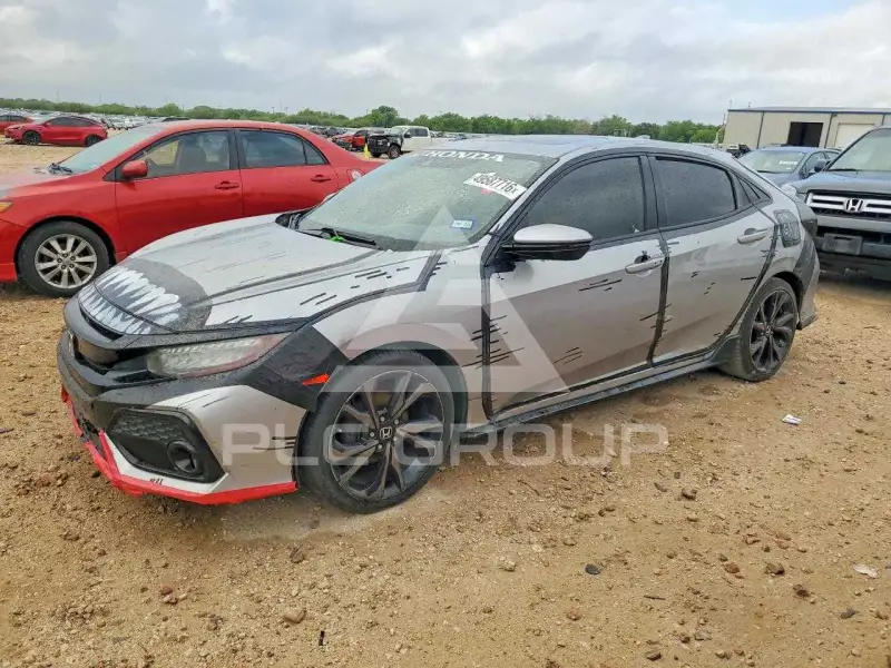 2018 Honda CIVIC photo