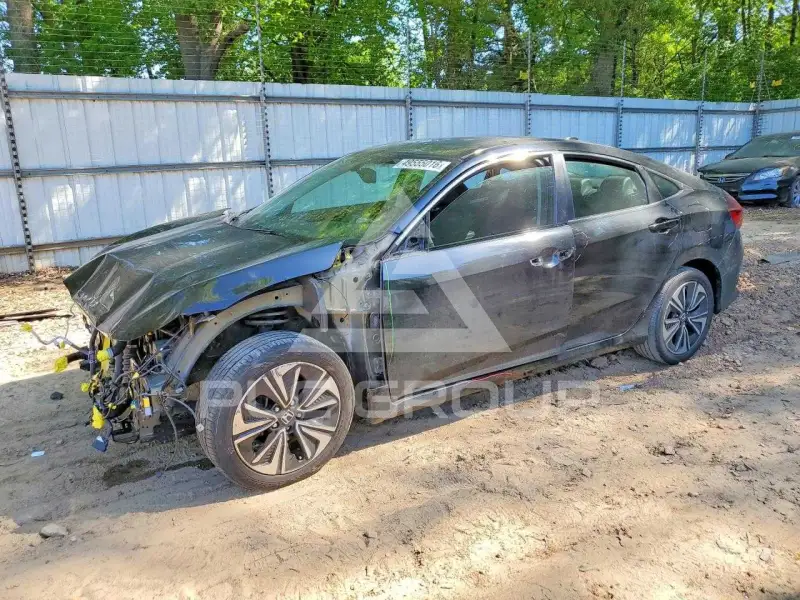 2018 Honda CIVIC photo