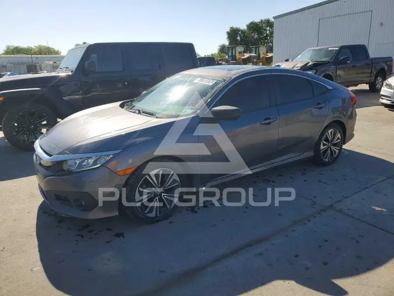 2018 Honda CIVIC photo