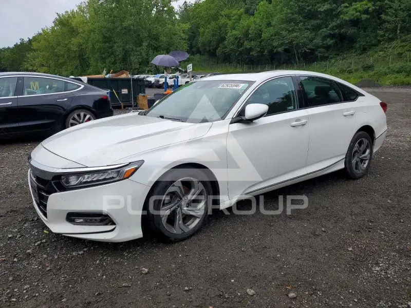 2018 Honda Accord photo