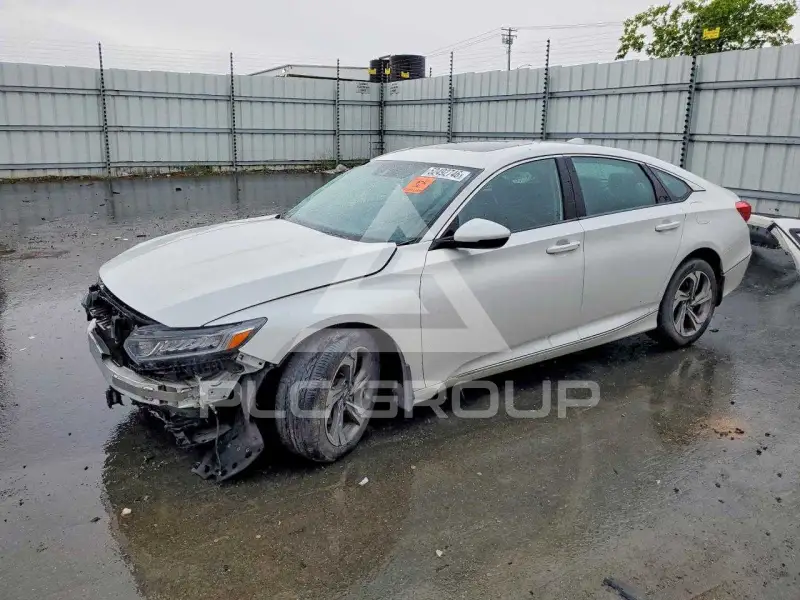 2018 Honda Accord photo