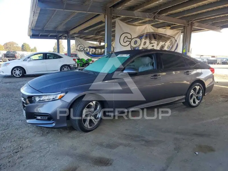 2018 Honda Accord photo