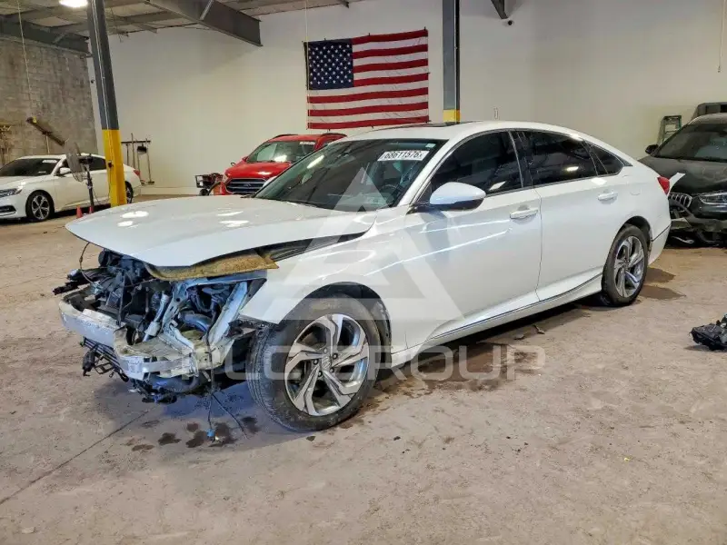 2018 Honda Accord фото