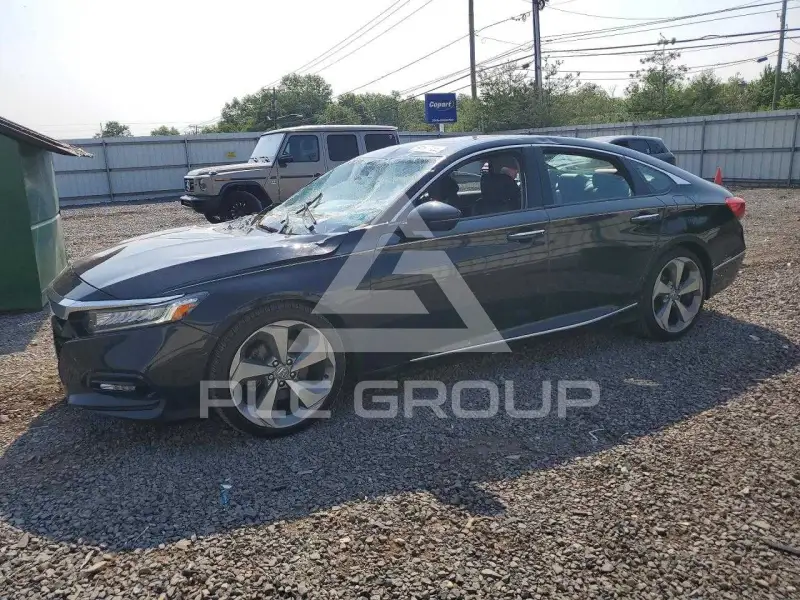 2018 Honda Accord photo