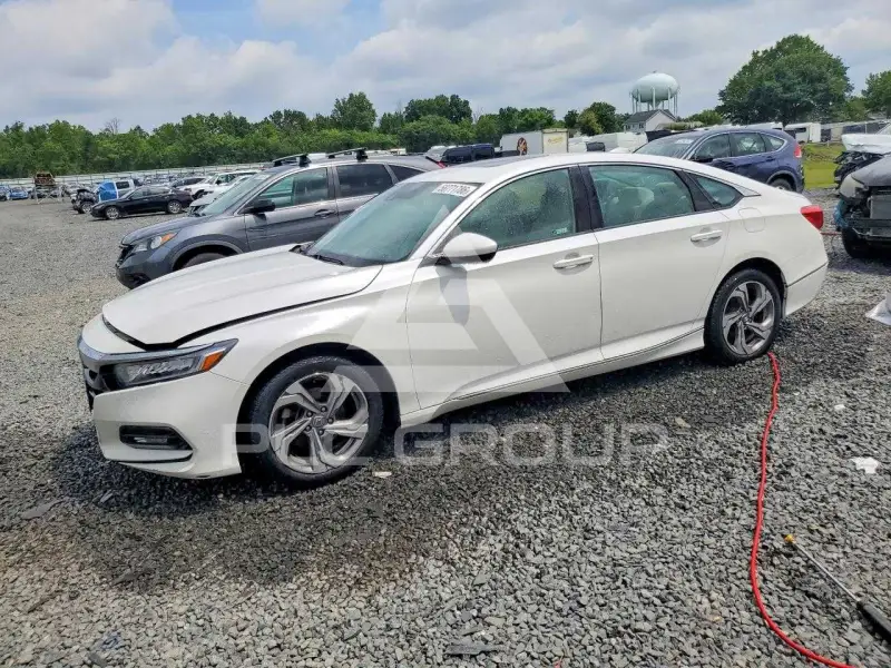 2018 Honda Accord фото