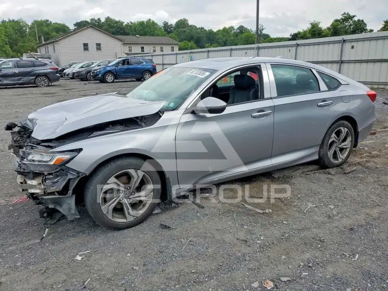 2018 Honda Accord фото