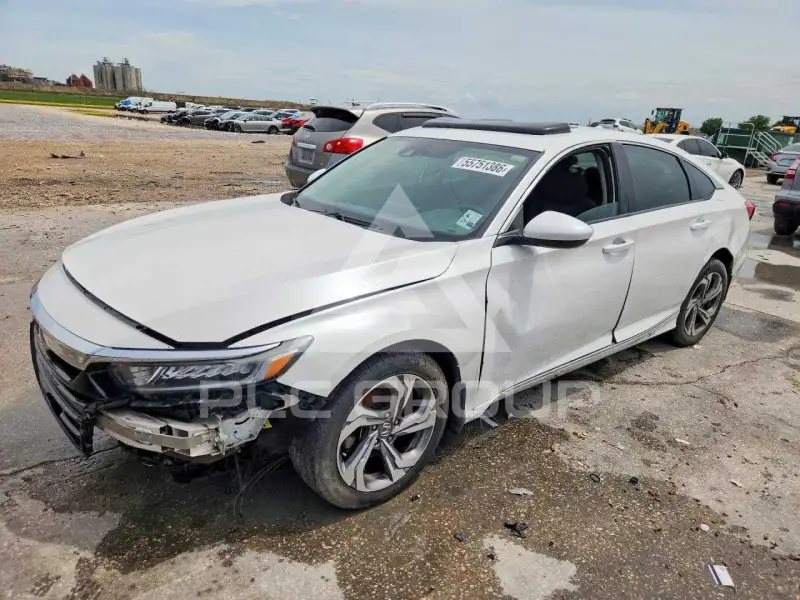 2018 Honda Accord photo
