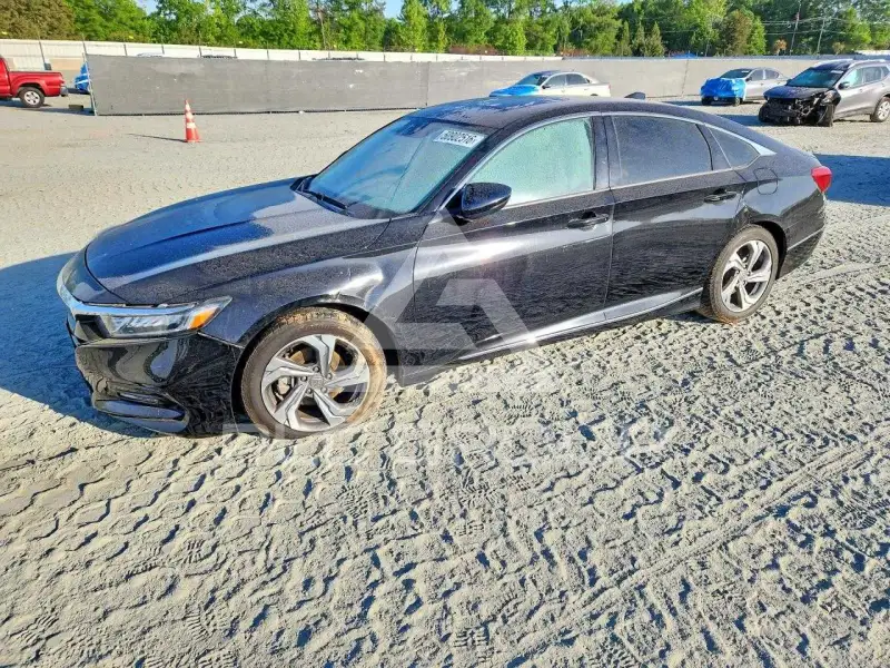 2018 Honda Accord photo