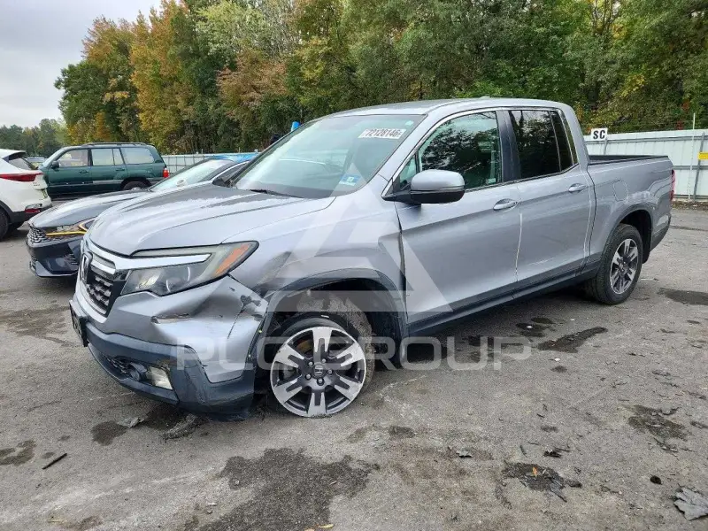 2018 Honda RIDGELINE фото