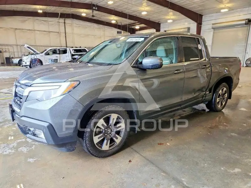 2018 Honda RIDGELINE фото