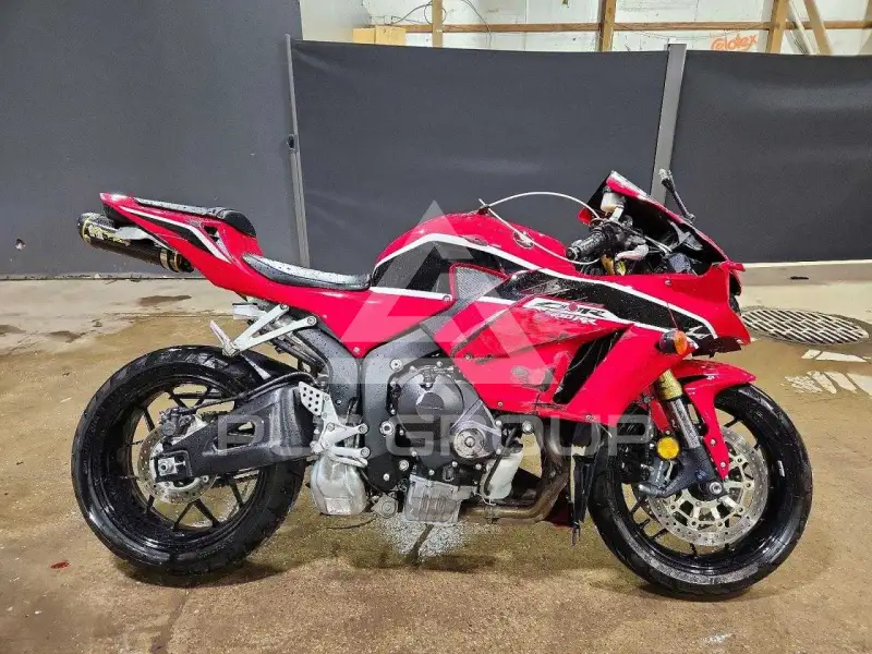 2018 Honda CBR фото